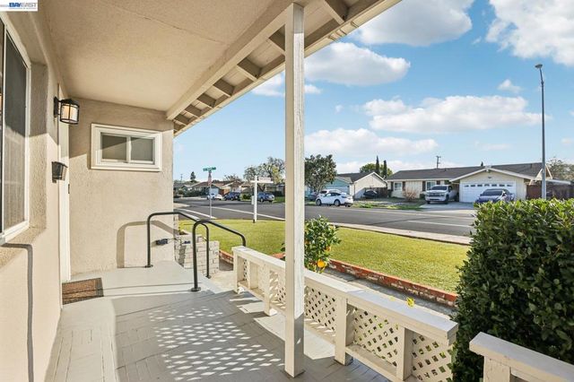 7865 7865 Tamarack Dr, Dublin, CA 94568