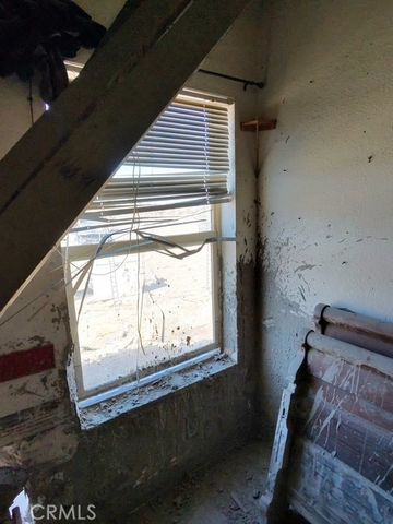 2300 Olivera, Phelan, CA 92371