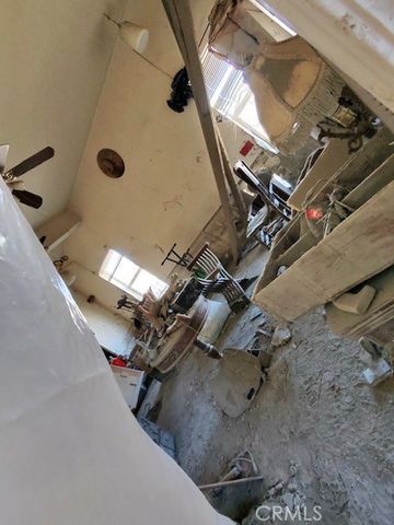 2300 Olivera, Phelan, CA 92371