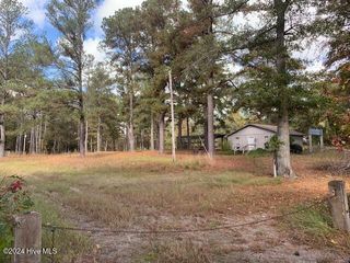 7740 Us 15-501 Highway, West End, NC 27376