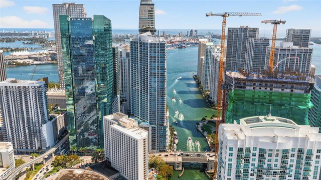 200 Biscayne Boulevard Way 5010, Miami, FL 33131