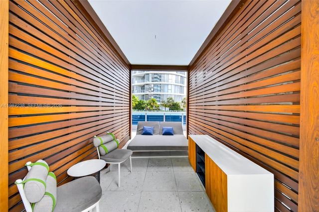 200 Biscayne Boulevard Way 5010, Miami, FL 33131