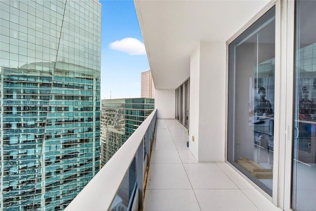 200 Biscayne Boulevard Way 5010, Miami, FL 33131
