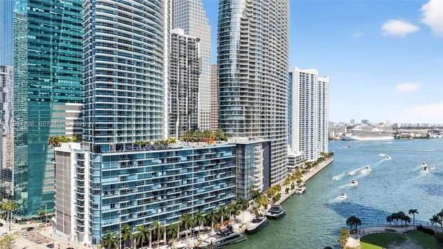 200 Biscayne Boulevard Way 5010, Miami, FL 33131