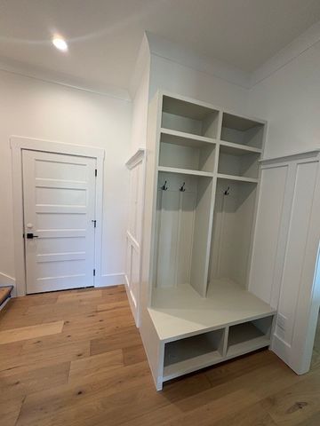 2622 Deer Creek Ln, White House, TN 37188