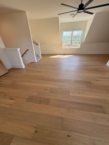 2622 Deer Creek Ln, White House, TN 37188