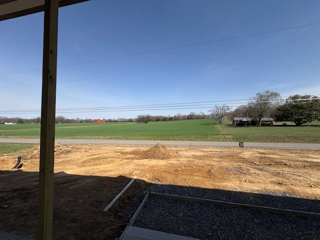 2622 Deer Creek Ln, White House, TN 37188