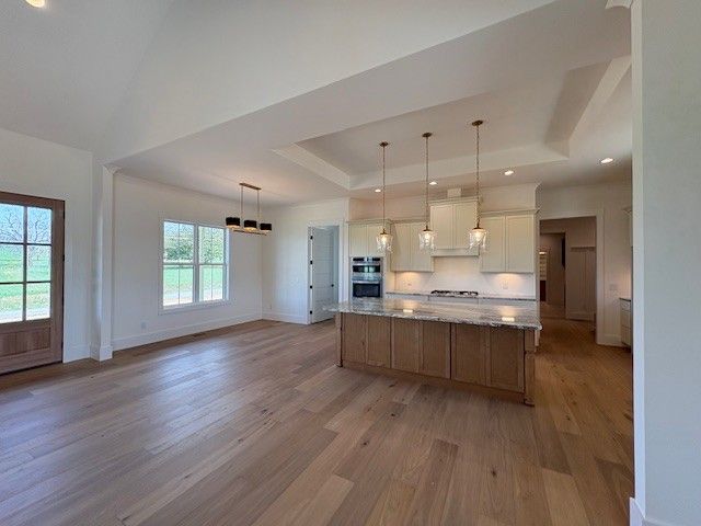 2622 Deer Creek Ln, White House, TN 37188