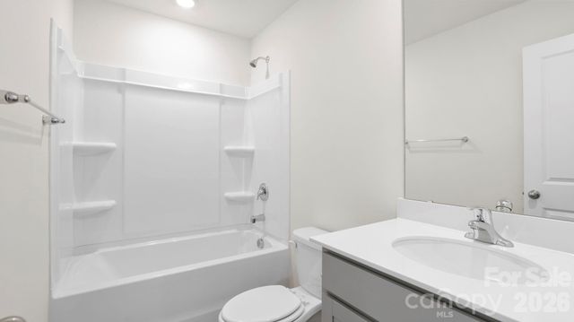 20 Katherine Emilie Drive, Hendersonville, NC 28792
