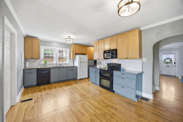 1826 McDonald Avenue, Lexington, KY 40503