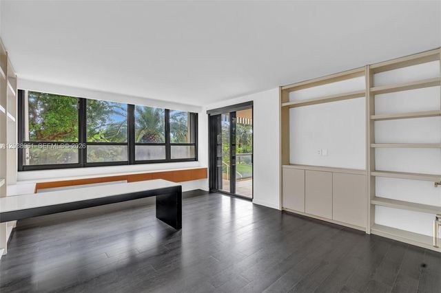 2 Grove Isle Drive B205, Miami, FL 33133