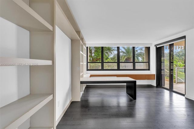 2 Grove Isle Drive B205, Miami, FL 33133