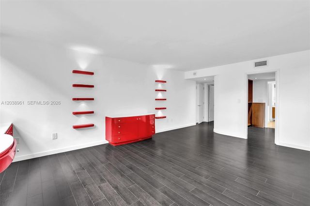 2 Grove Isle Drive B205, Miami, FL 33133