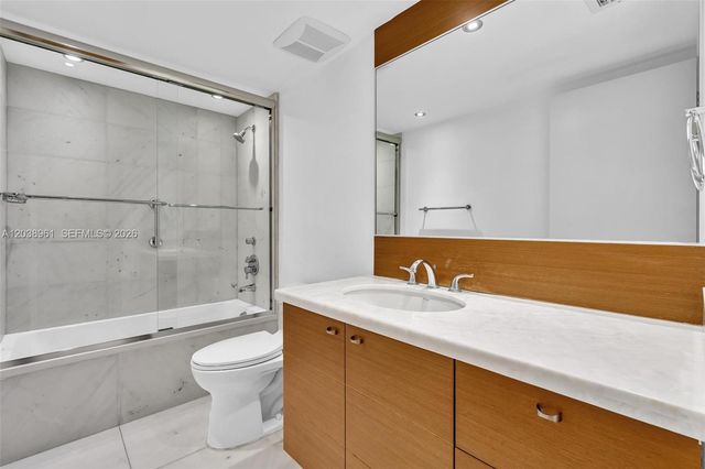 2 Grove Isle Drive B205, Miami, FL 33133