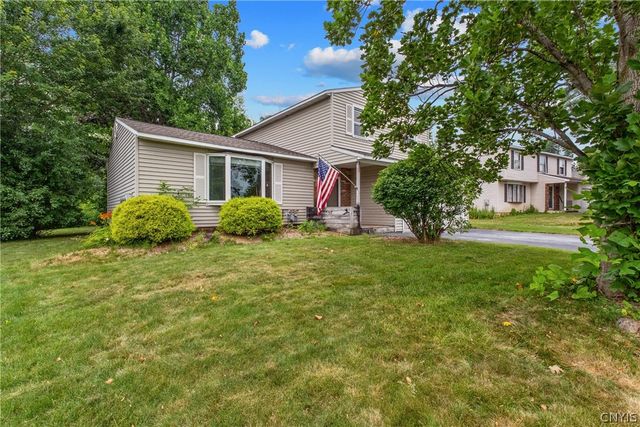5497 Fortuna Parkway, Clay, NY 13041