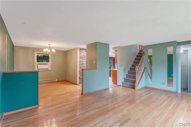 5497 Fortuna Parkway, Clay, NY 13041