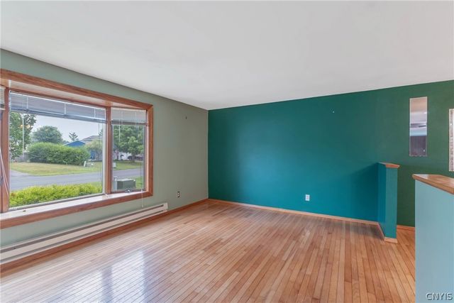 5497 Fortuna Parkway, Clay, NY 13041