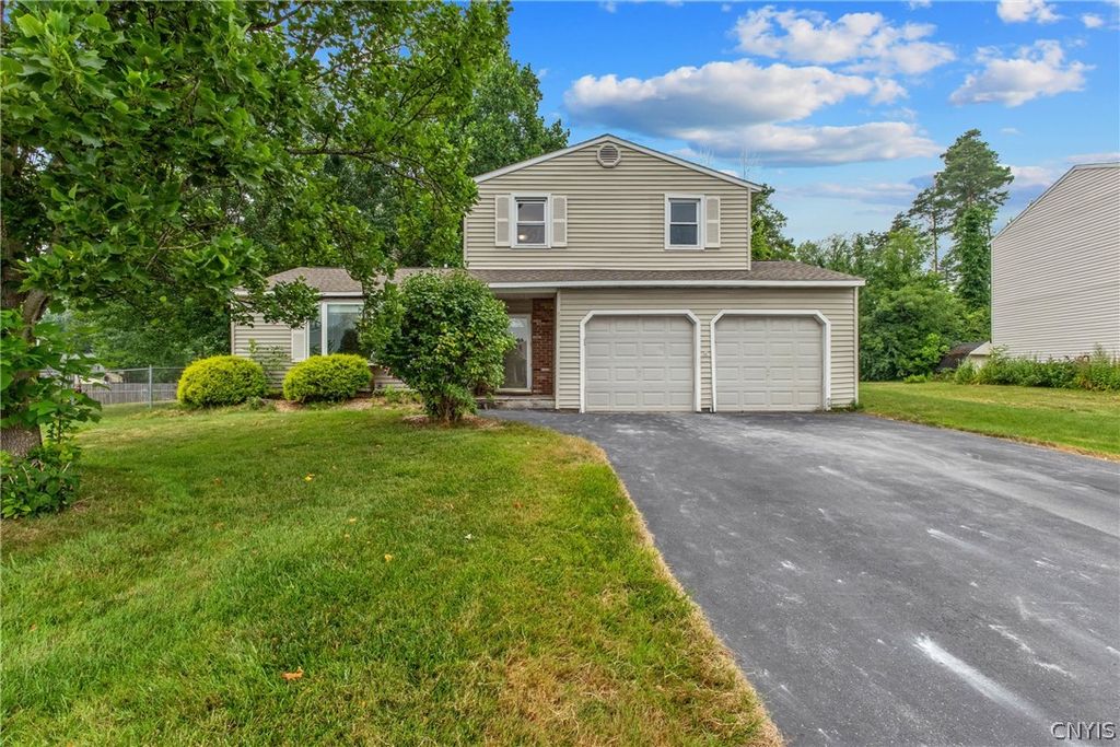 5497 Fortuna Parkway, Clay, NY 13041