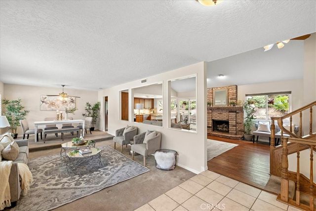 809 Puma Canyon, Glendora, CA 91740