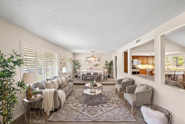 809 Puma Canyon, Glendora, CA 91740