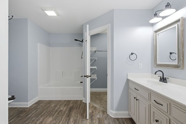 95 Luttrell Dr, Winchester, TN 37398