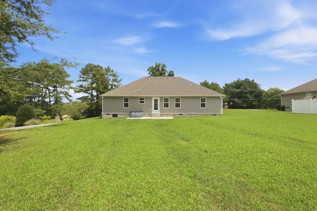 95 Luttrell Dr, Winchester, TN 37398