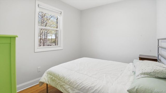 32 Red Creek Road, Hampton Bays, NY 11946