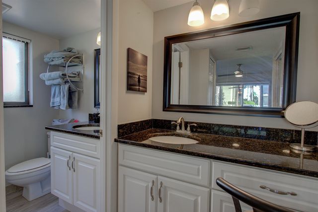 64 Village Del Prado Cir, St Augustine, FL 32080