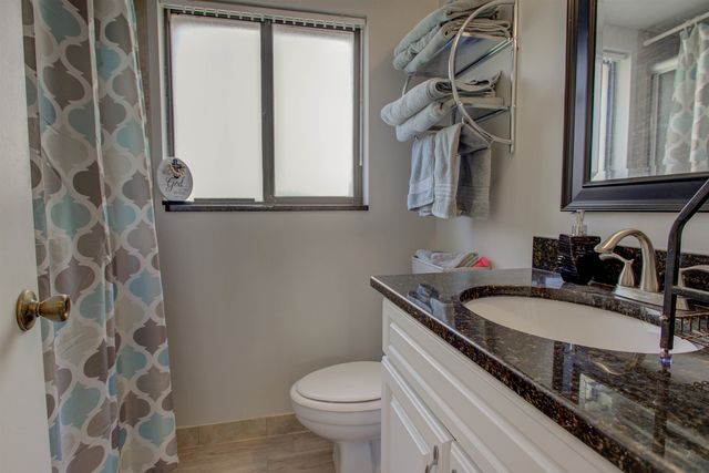 64 Village Del Prado Cir, St Augustine, FL 32080