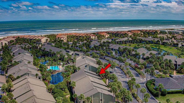 64 Village Del Prado Cir, St Augustine, FL 32080