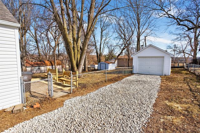 4703 SW 2nd Street, Des Moines, IA 50315