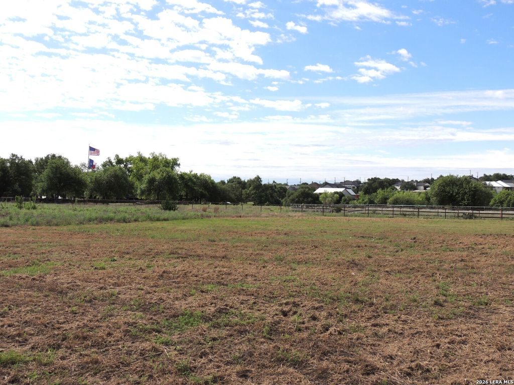 510 John Price, Blanco, TX 78606