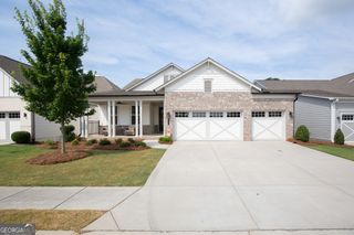 170 Erie Point, Hoschton, GA 30548