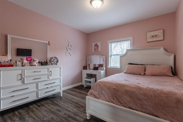 41 W Ozark Trail, Fayetteville, AR 72701