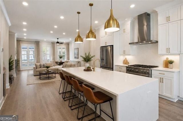 260 Briscoe Way, Alpharetta, GA 30009