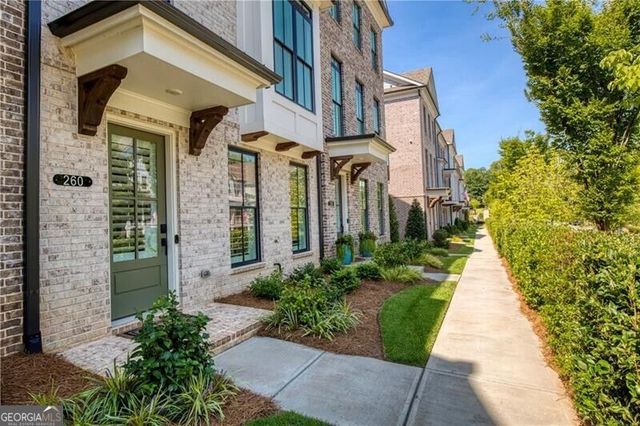260 Briscoe Way, Alpharetta, GA 30009