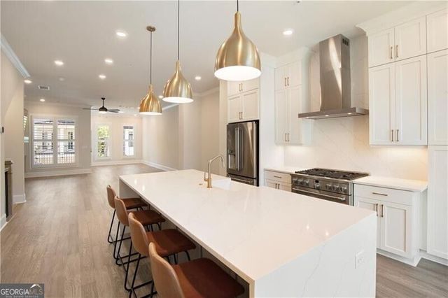 260 Briscoe Way, Alpharetta, GA 30009
