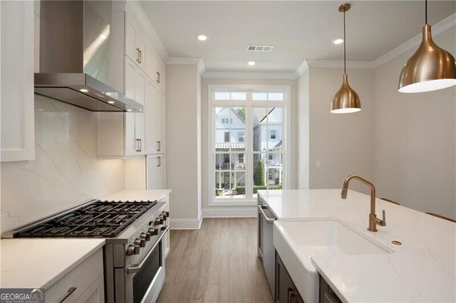 260 Briscoe Way, Alpharetta, GA 30009