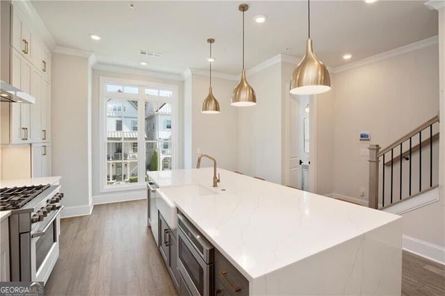 260 Briscoe Way, Alpharetta, GA 30009