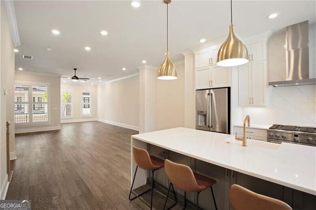 260 Briscoe Way, Alpharetta, GA 30009