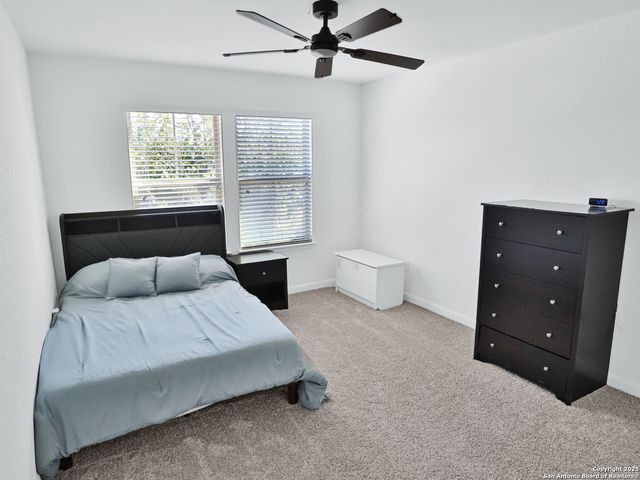 8443 Meadow Plains, San Antonio, TX 78254