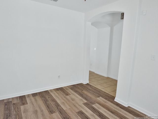 8443 Meadow Plains, San Antonio, TX 78254