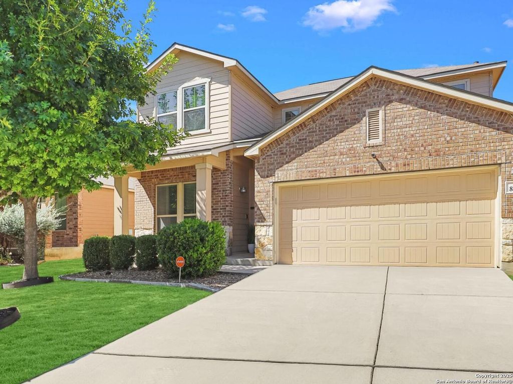 8443 Meadow Plains, San Antonio, TX 78254