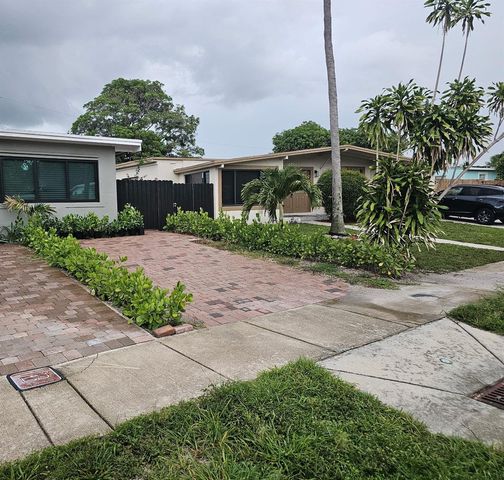 1330 NE 41st Drive 2, Pompano Beach, FL 33064