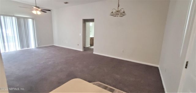 6094 MAGGIES Circle 107, Jacksonville, FL 32244