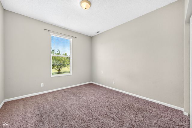 2148 Creekstone Drive, Columbus, IN 47201