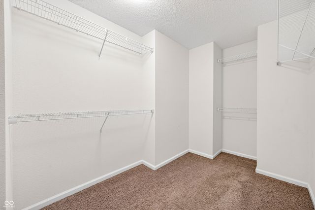 2148 Creekstone Drive, Columbus, IN 47201