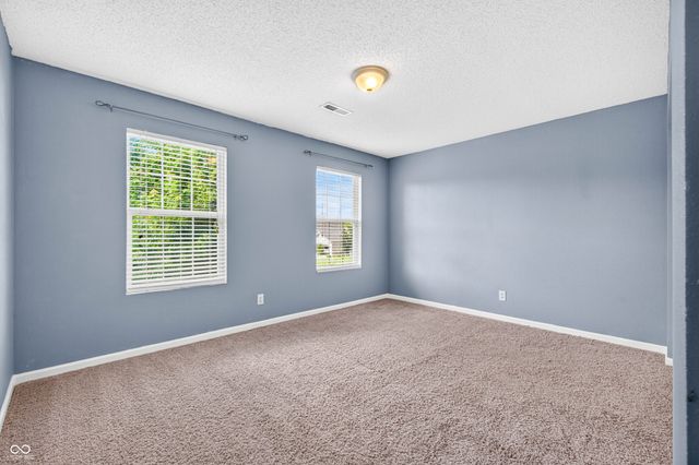 2148 Creekstone Drive, Columbus, IN 47201