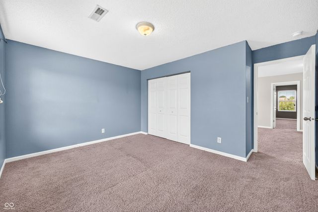 2148 Creekstone Drive, Columbus, IN 47201