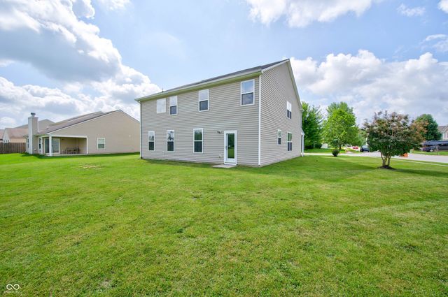 2148 Creekstone Drive, Columbus, IN 47201